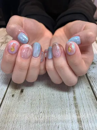 ネイル imymemine所属・渡邊 束紗のネイルデザイン