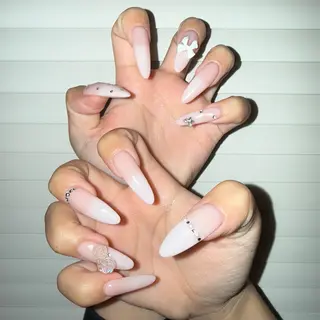 ネイル 右田 里桜のネイルデザイン