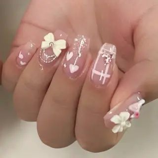 ネイル アトリエ　ミモザ所属・いまむら あかりのネイルデザイン