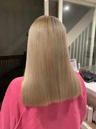 セミロング 🌈評価No.1🌈 艶髪カラー❌エクステのヘアスタイル