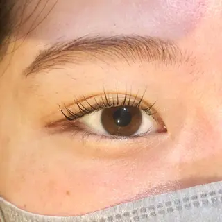 マツエク・マツパ MODEK'S あやねのヘアスタイル