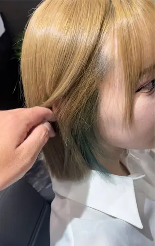 ショート カラー NINE+/代表 ブリーチ特化型サロンのヘアスタイル