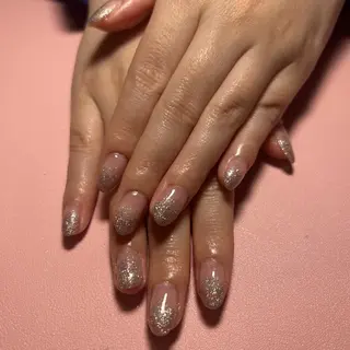 ネイル Ree所属・Ayumi (アユミ)のネイルデザイン