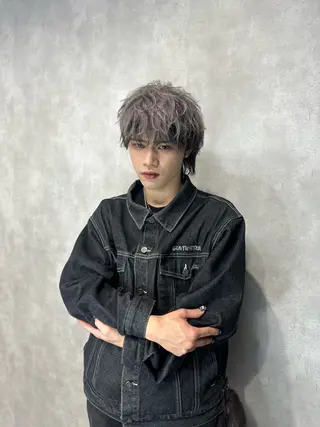 ショート カラー 黒崎 懸のヘアスタイル