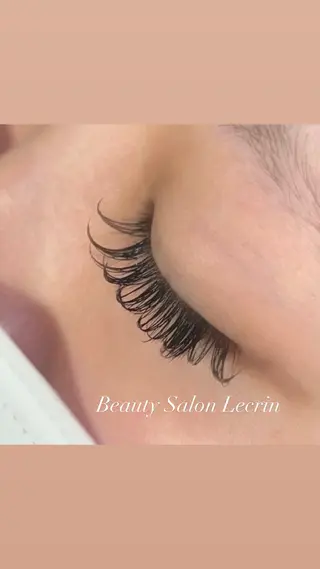 マツエク・マツパ BeautySalonLecrin所属・Lecrin hinaのマツエク・マツパデザイン