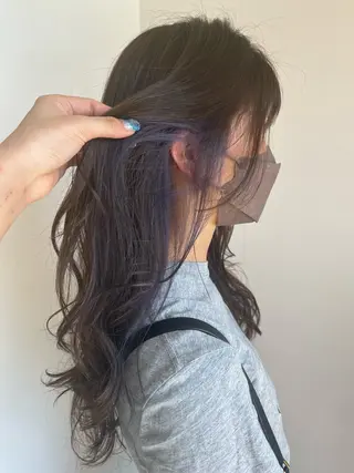 ミディアム カラー ヤマダ カホのヘアスタイル