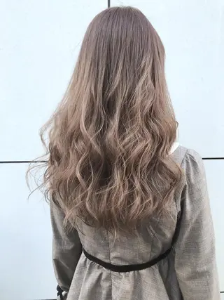 ロング 👑圧倒的カラー👑 佐々木祐希のヘアスタイル