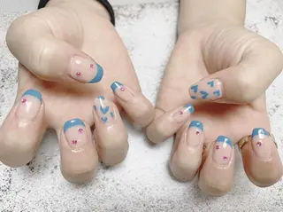 ネイル Nailsalon Blueのネイルデザイン