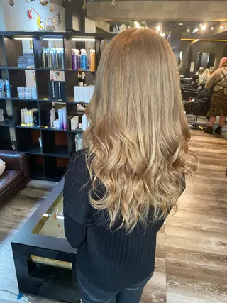 セミロング KIRA スズキ タクヤ/店長のヘアスタイル