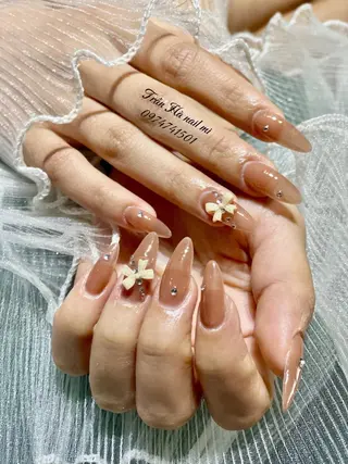 ミディアム HA Nailのネイルデザイン