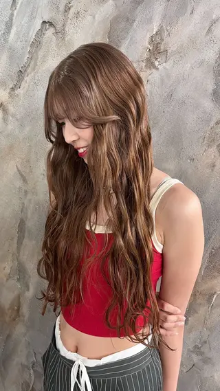 ロング カラー nonoka/ ブリーチ/モニカのヘアスタイル