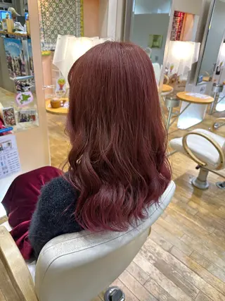 カラー 山本 瑠華のヘアスタイル