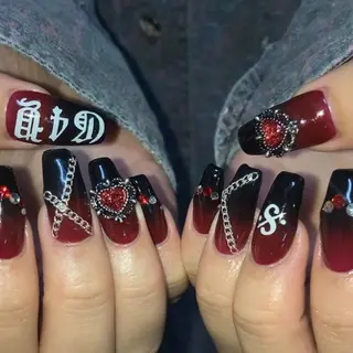 ネイル kana/モード ・グランジ⛓🎼のネイルデザイン
