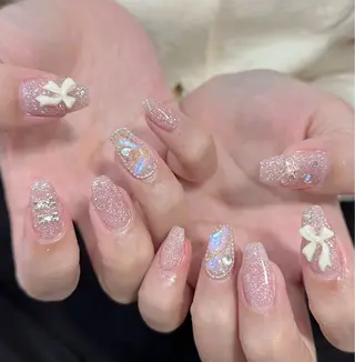 ネイル LAVISH nanamiのネイルデザイン