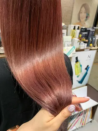 ロング カラー ヘアアレンジ 近藤千翔🩵 髪質改善Periodのエステ・リラクイメージ
