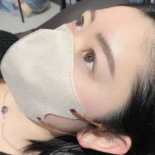 マツエク・マツパ まつ毛パーマ専門 茉里のヘアスタイル