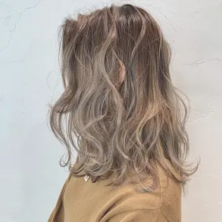 セミロング カラー 酸性ストレート・ メンズ 三原 楊子のヘアスタイル