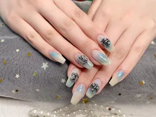 ネイル 小岩 Saraのネイルデザイン