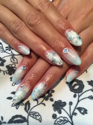 ネイル ＦreeDoＭ   Design所属・W KUMIのネイルデザイン