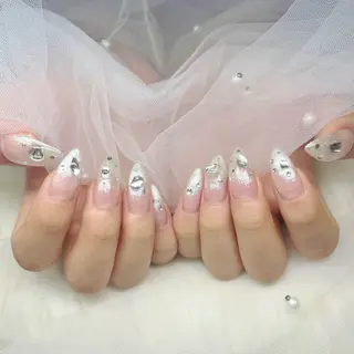 ネイル Yuna🩵 RE:N.Nailのネイルデザイン