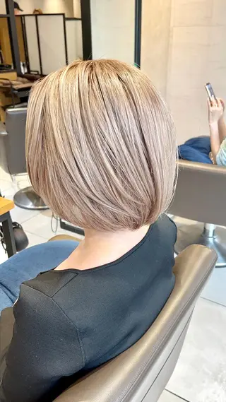 ショート カラー 🌿earth亀有店 【緑髪のノブ】🌿のヘアスタイル