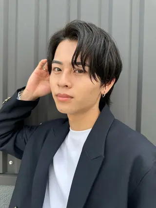 メンズ フェザーパーマ 安藝颯/メンズカットのヘアスタイル