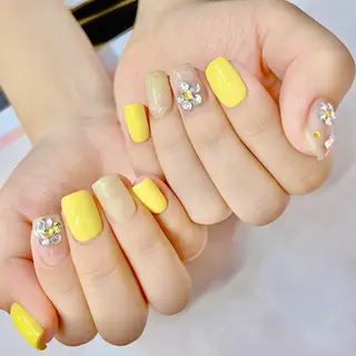 ネイル NailSalonMooN所属・Nail Salon MooNのネイルデザイン