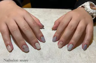 ミディアム sp anzeeのネイルデザイン