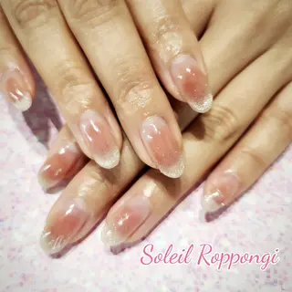 ネイル Soleil 六本木所属・Soleil Yumikoのネイルデザイン