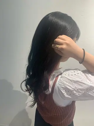 セミロング カラー 🫧髪質改善 ×艶髪 あや🧸🧡のヘアスタイル