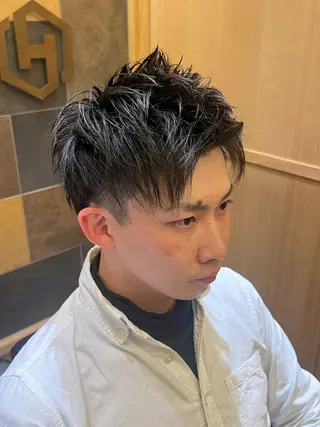 ショート メンズ 圓子 快のヘアスタイル