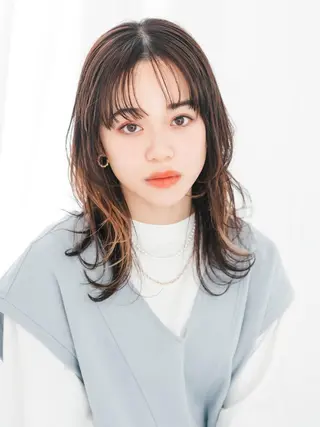 セミロング カラー パーマ ヘアアレンジ "オトナ髪”/ LAKA TOCCAのヘアスタイル