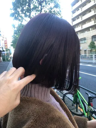 ミディアム ハイトーン/ワンカラ /レイヤー/ウルフのヘアスタイル