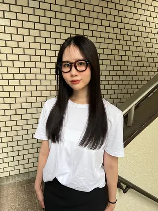 ロング まろやか透明感カラー ♡MANAのヘアスタイル