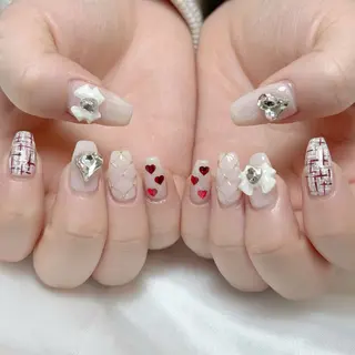 ネイル fein. miku🎀🍼のネイルデザイン