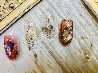 ネイル 【尾下】 ロイヤル•セラピストのネイルデザイン