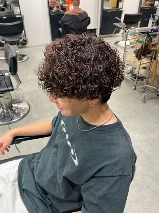 パーマ メンズ fifth神宮前 HIN★T★のヘアスタイル