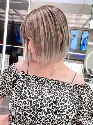 ミディアム REDEAL SHIBUYA所属・maya/レイヤー カット/ミインパーマのヘアスタイル