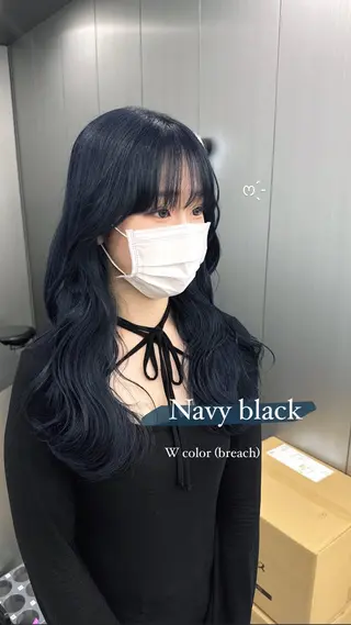 ロング カラー 暗髪🩶ラベンダー/ ブルー/ユウナ🤍のヘアスタイル