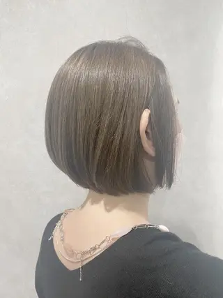 ミディアム _White所属・ＳＨＩ ＺＵのヘアスタイル