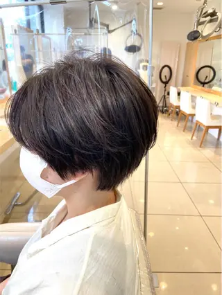 ショート カラー 30代からの大人 ショートのヘアスタイル