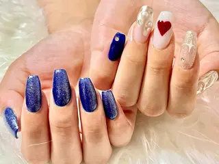 ネイル hohomi .のネイルデザイン