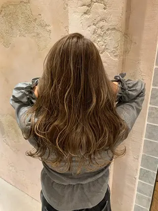 セミロング レイヤーカット/ 顔周り 五島巨幹のヘアスタイル