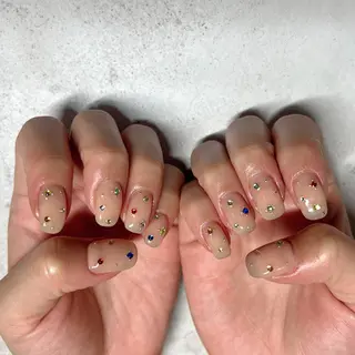 ミディアム 萬城 愛梨のネイルデザイン