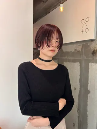 ショート カラー mirai/ブリーチ ダブルカラーのヘアスタイル