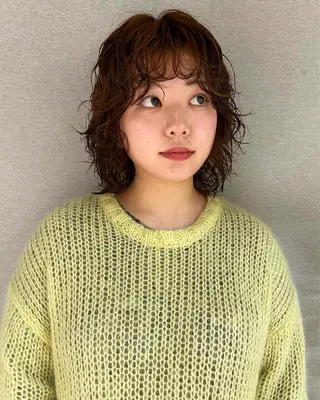 ミディアム パーマ レイヤーパーマ🪐 伽羅のヘアスタイル