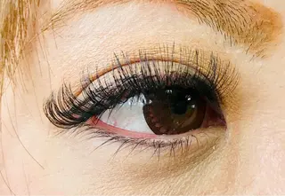 マツエク・マツパ Lotus.所属・Lotus. makoのエステ・リラクイメージ