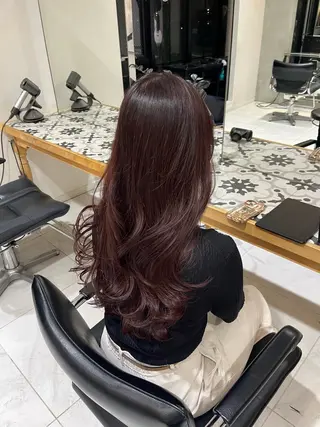 ロング カラー ナミ🩶暗髪/暖色 ❤️/透明感/縮毛のヘアスタイル