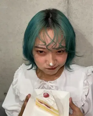 カラー MION✂️ 似合わせカットのヘアスタイル