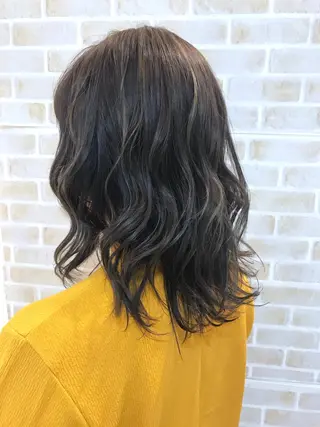 ミディアム カラー 🌈ぷる艶カラー🌈 髪質改善👑柳沼尚貴のヘアスタイル